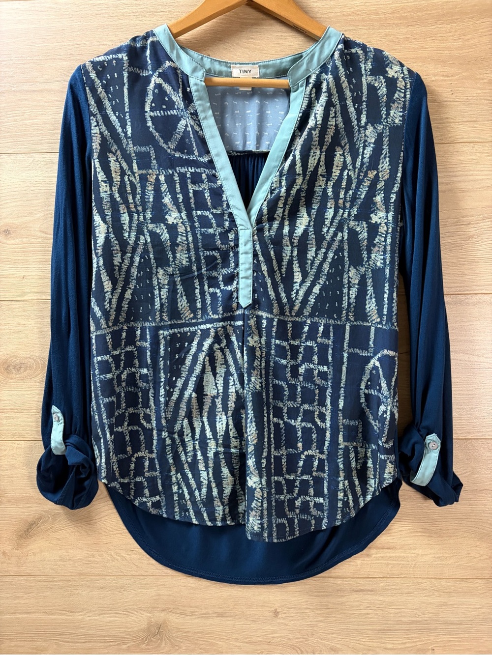 Anthropologie Tiny Women’s Orion Henley Top Small